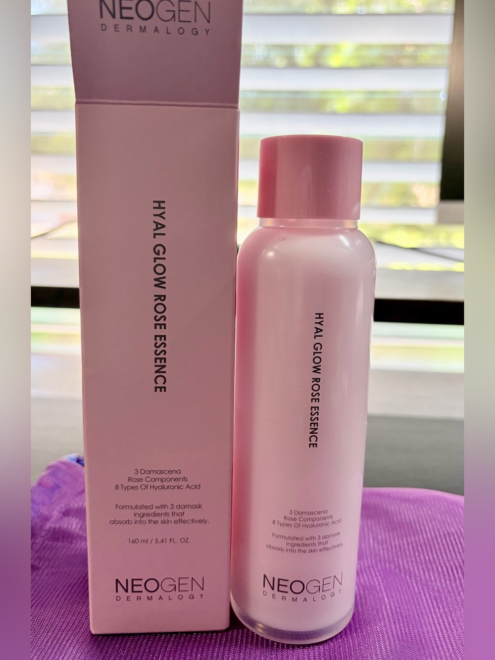 Neogen Dermalogy Hyal Glow Rose Essence - Pink